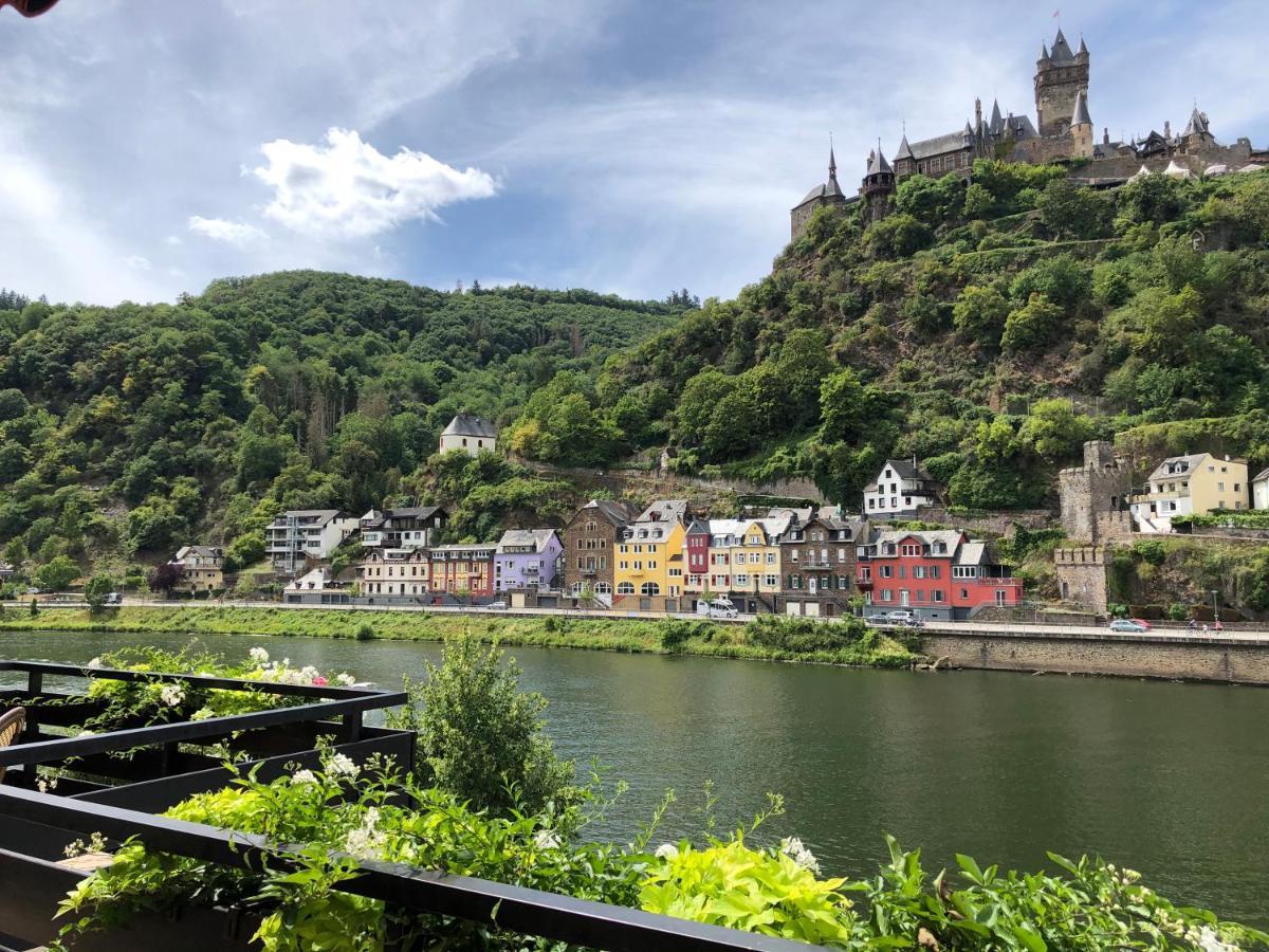 Ferienwohnungen Haus zur Linde Cochem Exterior foto