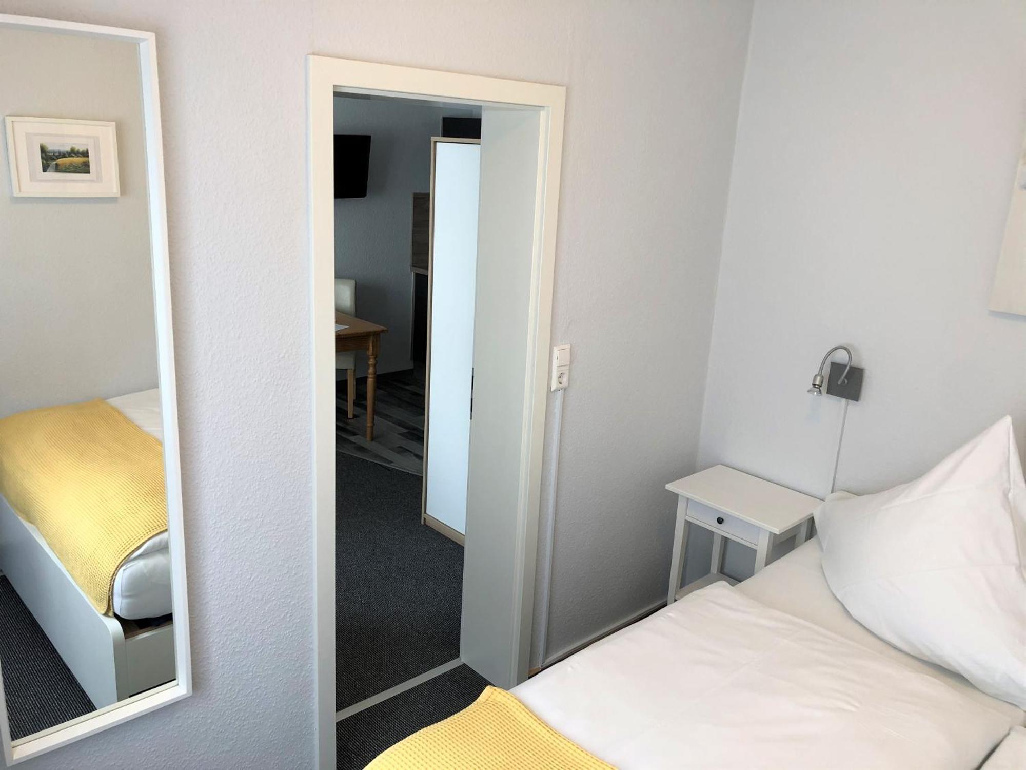 Ferienwohnungen Haus zur Linde Cochem Zimmer foto
