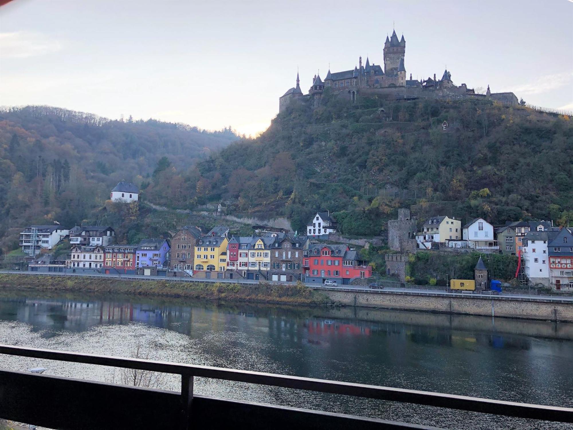 Ferienwohnungen Haus zur Linde Cochem Zimmer foto