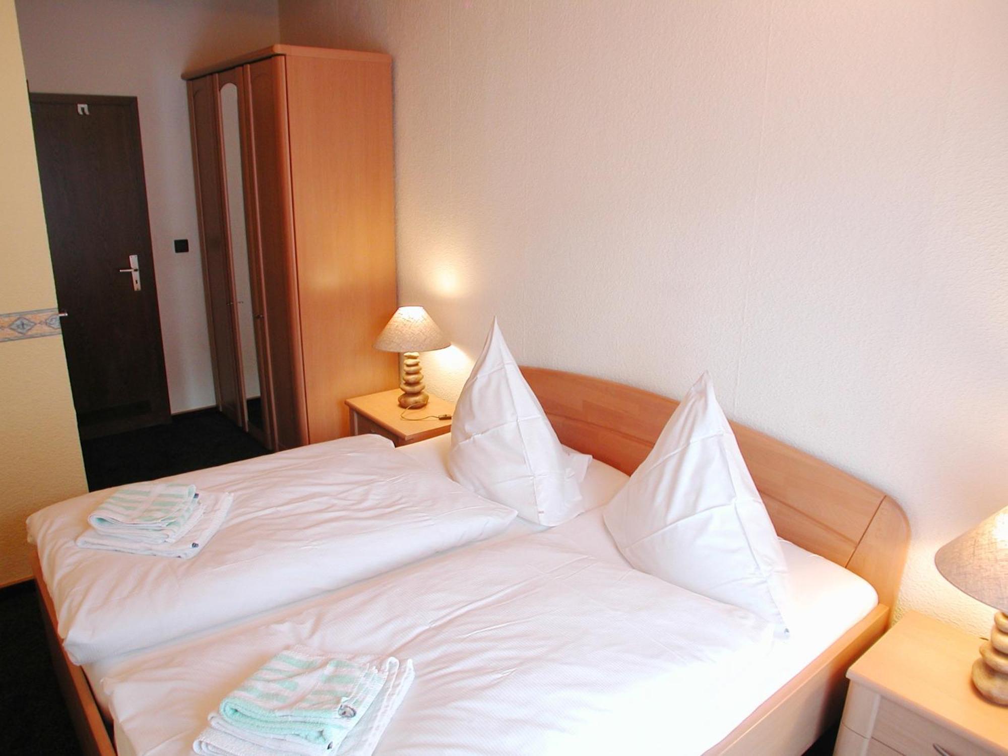 Ferienwohnungen Haus zur Linde Cochem Zimmer foto