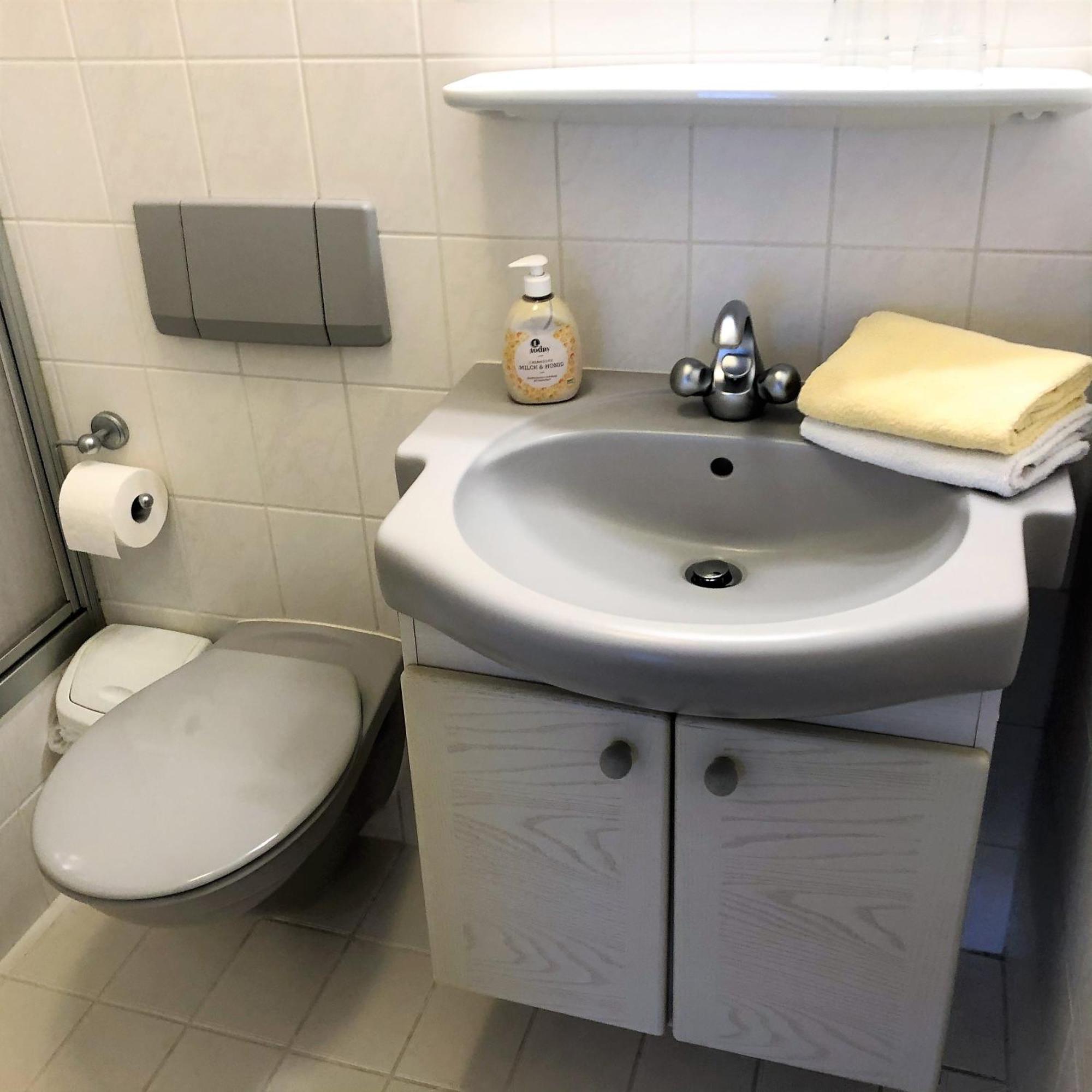 Ferienwohnungen Haus zur Linde Cochem Zimmer foto