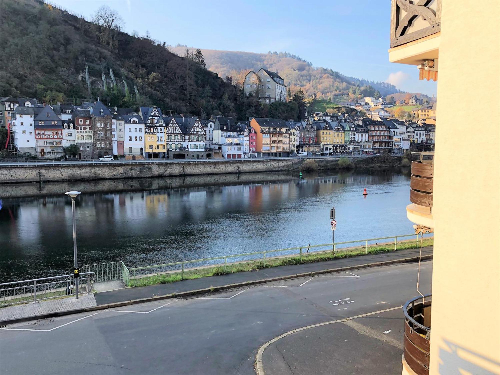 Ferienwohnungen Haus zur Linde Cochem Zimmer foto