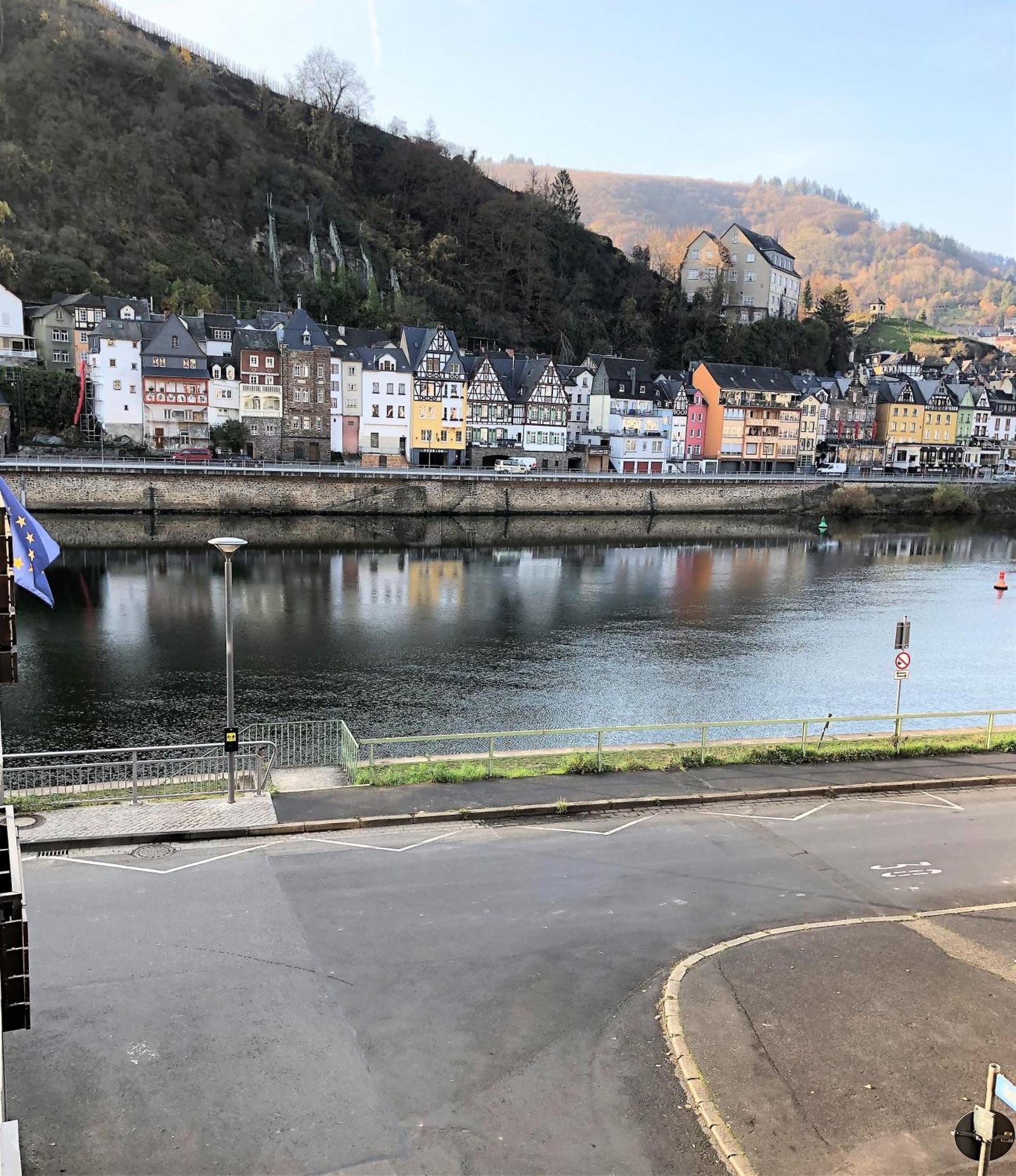 Ferienwohnungen Haus zur Linde Cochem Zimmer foto